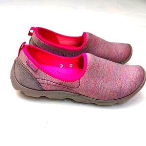 Crocs Duet Busy Day Slip-On size 8 Gray Pink.